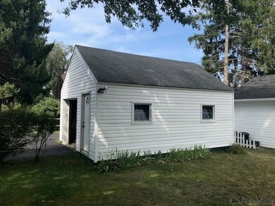 505 Viewmont Ave, Johnstown, PA 15905 - photo 4