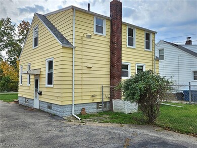 1853 E 36th St, Lorain, OH 44055 - photo 5