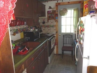 409 Cedar St, Niles, MI 49120 - photo 7