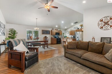 1428 SF Total Living Space