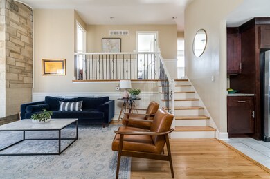 340 E Huntington Ln, Elmhurst, IL 60126 - photo 4