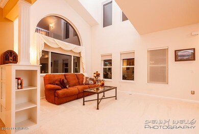 Living Room-20131021-8571