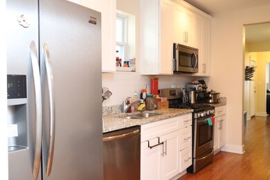 6449 N Fairfield Ave, Chicago, IL 60645 - photo 6