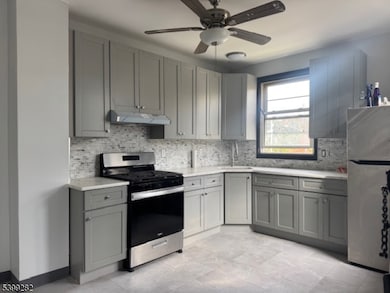 211 W Saint Georges Ave, Linden, NJ 07036 - photo 3