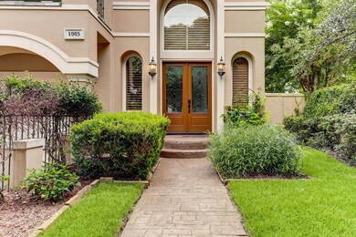 1905 Elmen St, Houston, TX 77019 - photo 2