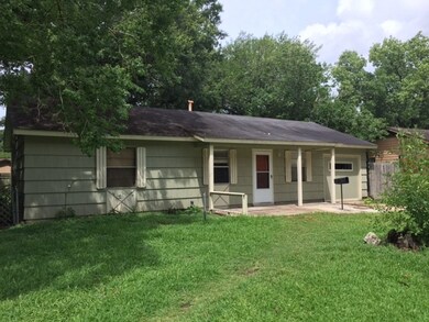 10910 Ritow St, Houston, TX 77089 - photo 3