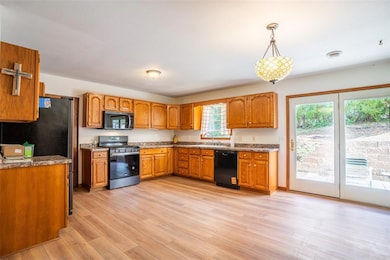 400 S Goodrich St, Colfax, IA 50054 - photo 6