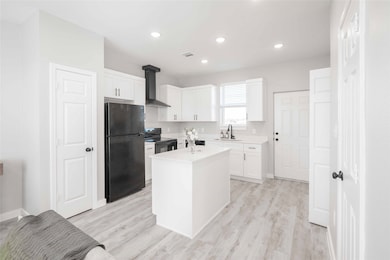 2414 Penick Rd unit 1101, Waller, TX 77484 - photo 2