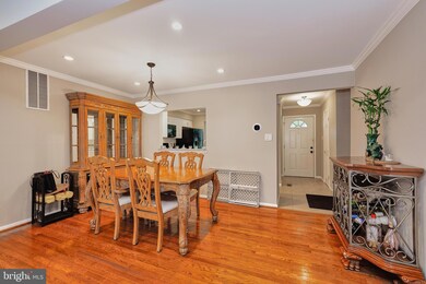 11563 Summer Oak Dr, Germantown, MD 20874 - photo 3