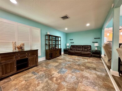 4124 Pinar Dr, Bradenton, FL 34210 - photo 6