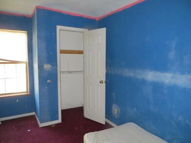 622 Farnam St, Davenport, IA 52803 - photo 4