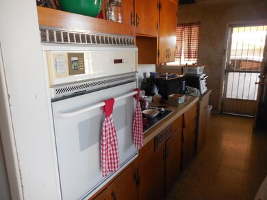 7822 Basswood Ave, El Paso, TX 79925 - photo 6