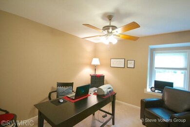 2490 Leffingwell Ave NE, Grand Rapids, MI 49525 - photo 4