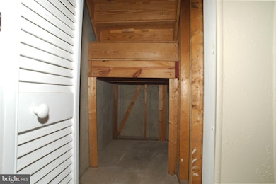 9304 Grazing Terrace, Montgomery Village, MD 20886 - photo 7