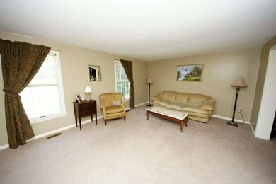 201 South Ln, Princeton Junction, NJ 08550 - photo 3