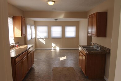 Kitchen w/ Eating Area