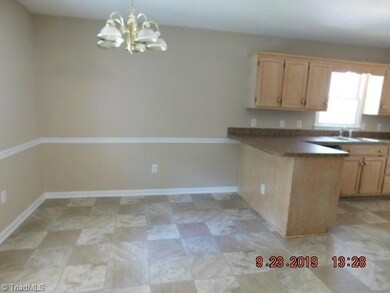 1871 Woodglo Dr, Asheboro, NC 27205 - photo 6