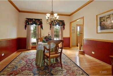 529 Finley Ct, Batavia, IL 60510 - photo 7