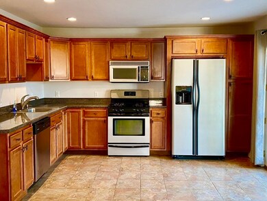 337 Commercial St unit 1, Weymouth, MA 02188 - photo 5