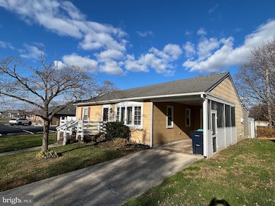 222 N Union St, Smyrna, DE 19977 - photo 2