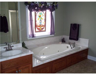 Master Bath/Spa.