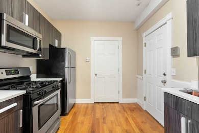 155 Salem St unit 4, Boston, MA 02113 - photo 4