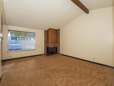 1860 Brewer Ave, Eugene, OR 97401 - photo 4