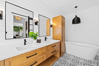 710 NE 69th St, Boca Raton, FL 33487 - photo 6