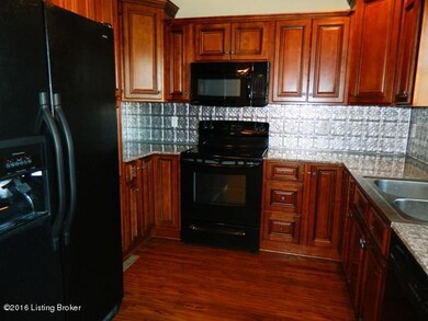 100 Ruby Ct, Radcliff, KY 40160 - photo 3