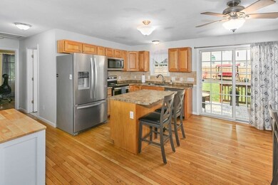 4 Overlook Ave, Charlton, MA 01507 - photo 7