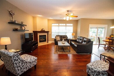 606 Crestview Ct, Center Point, IA 52213 - photo 3