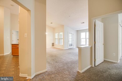 2055 Hunting Ridge Dr, Owings Mills, MD 21117 - photo 2