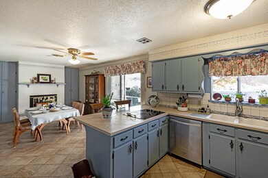 2801 Pontiac Dr, Alamogordo, NM 88310 - photo 7