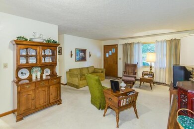 Living Room 4