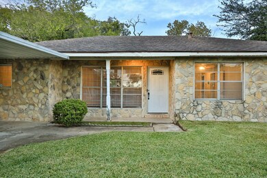 7409 Miley St, Houston, TX 77028 - photo 3