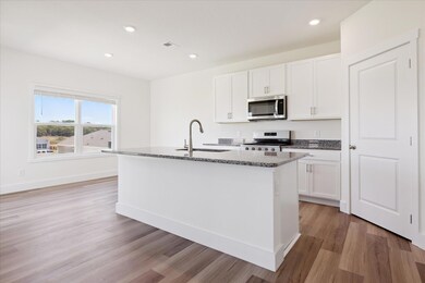 5129 Lost Creek Dr, Morristown, TN 37813 - photo 7