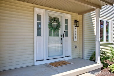 5-web-or-mls-7745-worthing-ct-sw