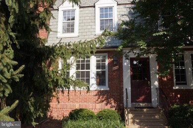 1727 N Rhodes St unit 232, Arlington, VA 22201 - photo 2