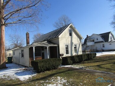 513 Buckeye St, Genoa, OH 43430 - photo 2