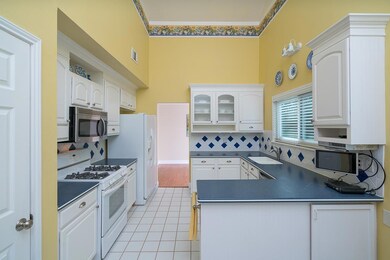 2501 S Mission Cir, Friendswood, TX 77546 - photo 7