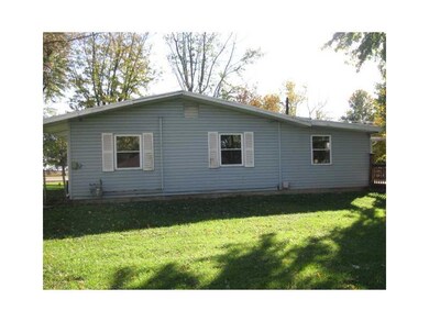 232 Whiteland Rd, Whiteland, IN 46184 - photo 2