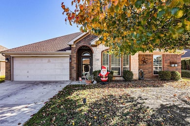 2209 Trevor Dr, Weatherford, TX 76087 - photo 3