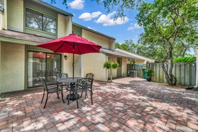 900 Bay Dr unit 40, Niceville, FL 32578 - photo 2