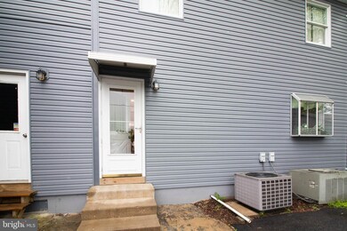 109 W Camden Ave unit B, Moorestown, NJ 08057 - photo 3