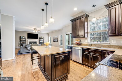 15583 Fancy Farm Ct, Manassas, VA 20112 - photo 7