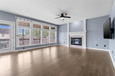 1313 SW Pebble Ln, Lees Summit, MO 64082 - photo 2