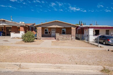 3611 Mountain Ave, El Paso, TX 79930 - photo 2