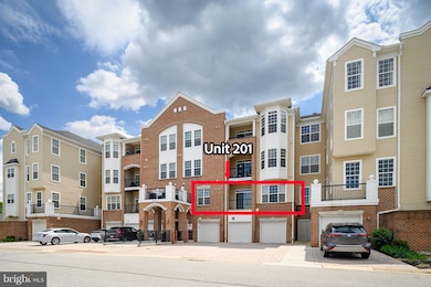 8603 Wintergreen Ct unit 201, Odenton, MD 21113 - photo 2