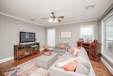 4627 Trembling Forest Ln, Houston, TX 77092 - photo 7