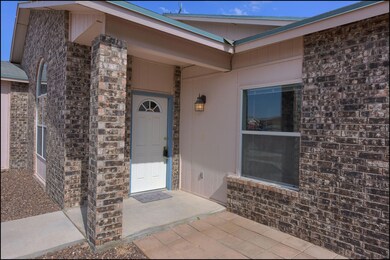 14327 Desierto Bonito St, Horizon City, TX 79928 - photo 5